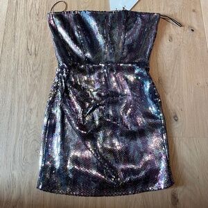 Jade in Luz de la Luna – The New Arrivals by İlkyaz Özel